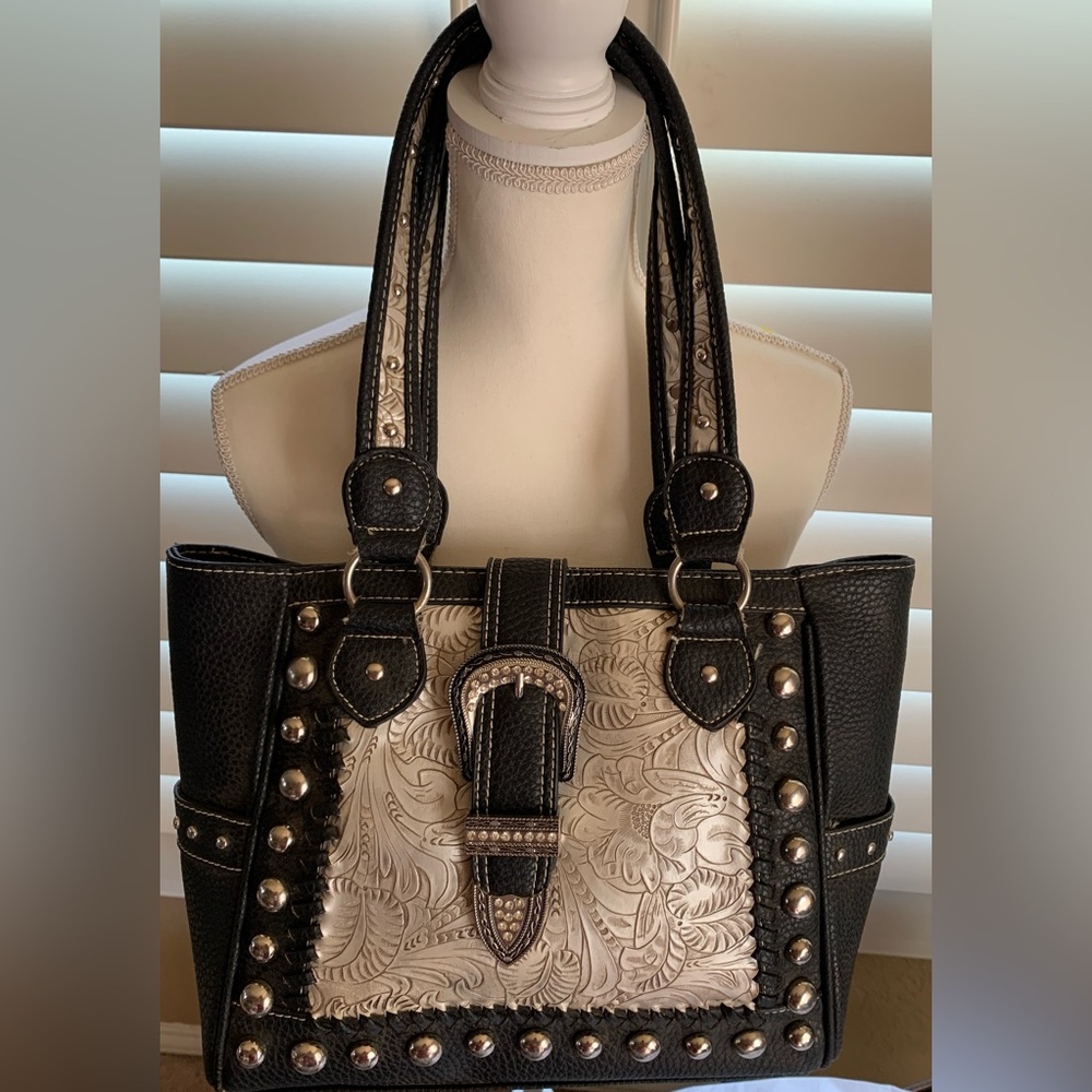 P&G concealed carry purse